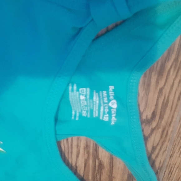 T-shirt - Picture 2 of 3